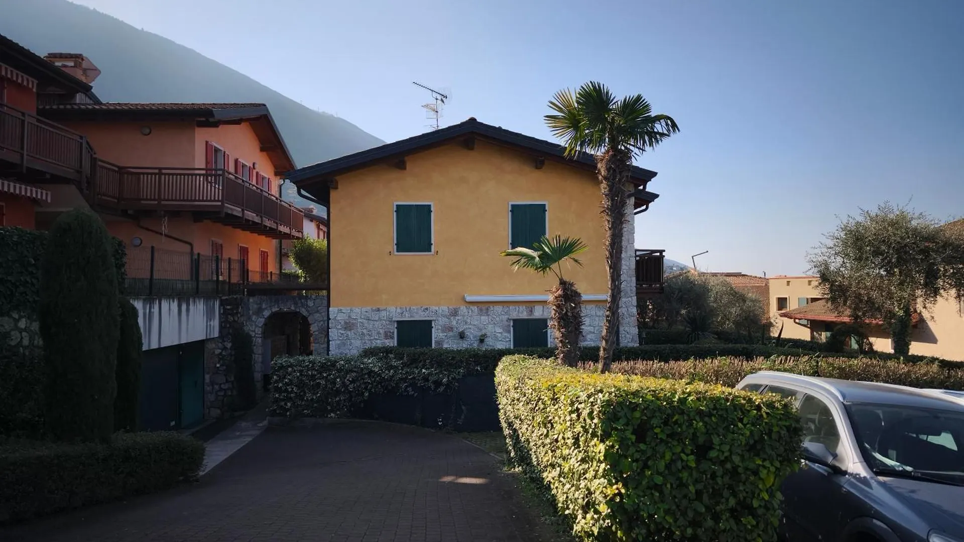 Residence Appartamenti Rossana Con Piscina Brenzone sul Garda 0*,  Italia